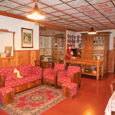 Κατάλυμα σε φάρμα Casanuova Tizzano Val Parma